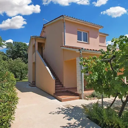 Apartment Fuer 6 Personen Ca 80 Qm In Pula-fondole, Istrien Istrische Riviera