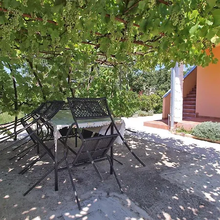 Apartment Fuer 6 Personen Ca 80 Qm In Pula-fondole, Istrien Istrische Riviera Valbandon