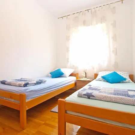 Apartment Fuer 6 Personen Ca 80 Qm In Pula-fondole, Istrien Istrische Riviera